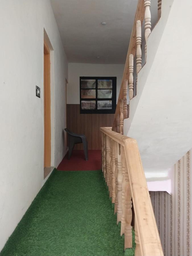 Green Resort Srinagar  Exterior photo